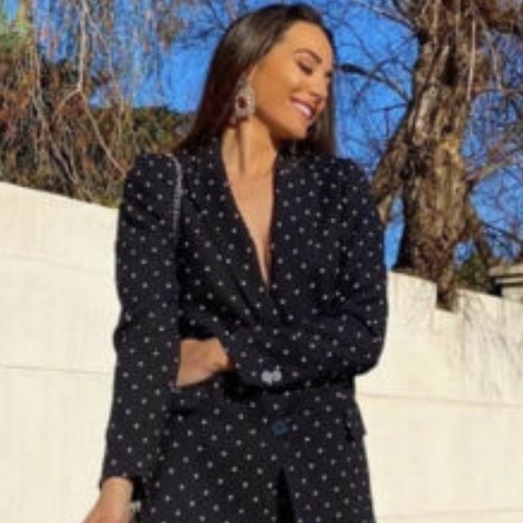 𝗡𝗪𝗧 𝗭𝗮𝗿𝗮 • Polka Dot Blazer - Picture 2 of 16
